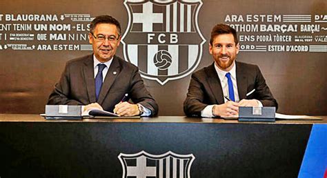 Lionel Messi Signs New Barcelona Contract With £626m Release Clause