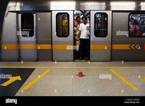 New Delhi Metro station in Delhi, India Stock Photo - Alamy