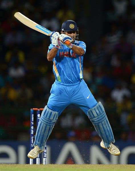 MS Dhoni attempts to pull off his helicopter shot | ESPNcricinfo.com