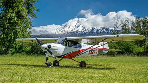 CubCrafters test-marketing tricycle-gear XCub - AOPA