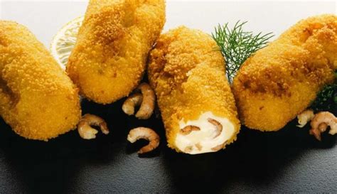 Spanish Croquetas | Traditional spanish recipes, Croquettes, Croquetas