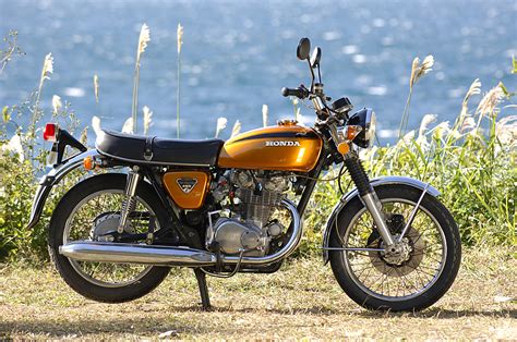 ホンダ CB450 SENIOR 1971 名車ライブラリ-バイクブロス