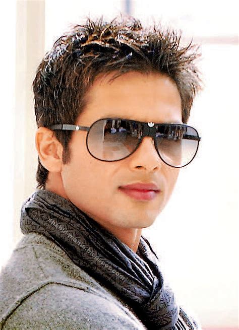 Wallpapers He Wallpapers: Shahid Kapoor Wallpapers New Look