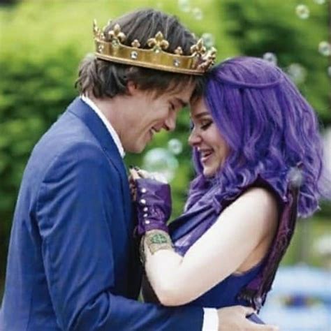 Pin by Diana DelRosso on Ben and Mal | Descendants pictures, Disney ...