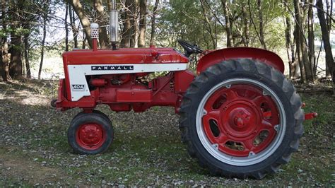 1964 Farmall 404 Row Crop | T161 | Davenport 2019