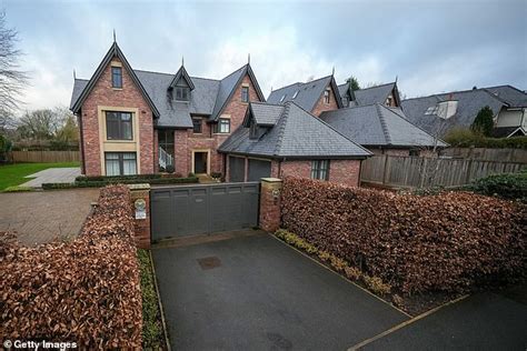 Mason Greenwood 'puts his Cheshire mansion up for let for more than £ ...