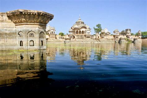 Things To Do In Mathura Vrindavan | Temples In Mathura Vrindavan | Times of India Travel