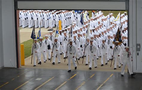 Inolvidable. | Navy day, Navy sister, Navy mom