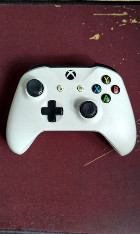 Original Xbox one controller, Video Gaming, Gaming Accessories ...