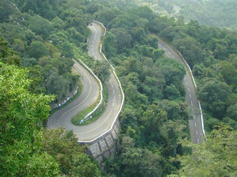 File:Valparai GhatRoad.JPG - Wikimedia Commons