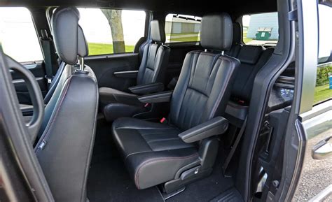 2017 Dodge Grand Caravan | Cars Exclusive Videos and Photos Updates