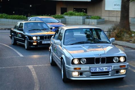 Classic Drive: BMW 325iS "Gusheshe" & 333i