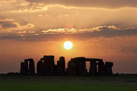 Stonehenge Will Livestream the Winter Solstice This Year