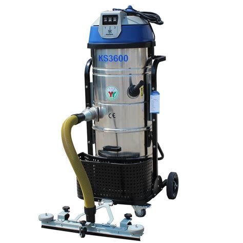 How To Choose Industrial Vacuum Cleaner - Commercial and Industrial Vacuum Cleaner Manufacturer