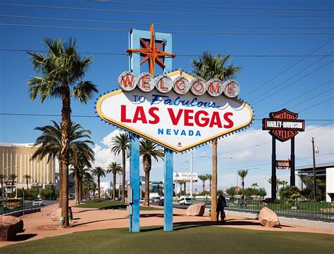 Welcome to Fabulous Las Vegas sign - Wikipedia