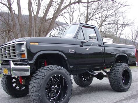 1985 Ford F-150 XL (LIFTED NORTH CAROLINA TRUCK)