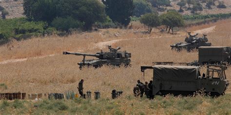 Armed clashes break out on Israel-Lebanon border | Daily Sabah