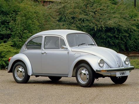 Volkswagen Beetle car |Classic Cars Photos