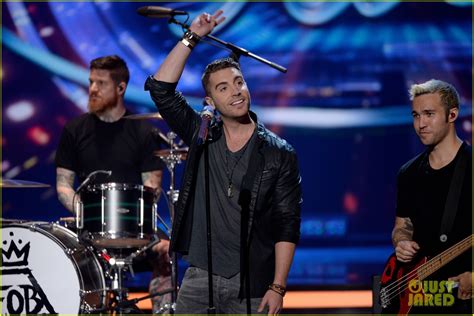 Nick Fradiani's 'American Idol' Season 14 Finale Performances (Video): Photo 3369168 | American ...