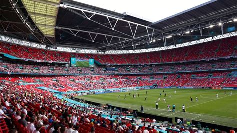 England fan in serious condition in hospital after fall from Wembley stands during Croatia game ...