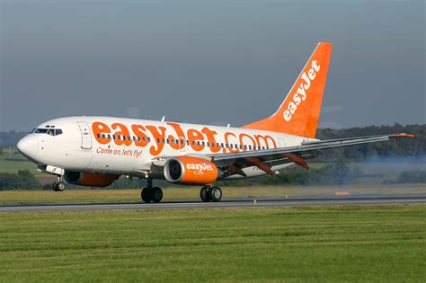 Easyjet 737 • Flight Simulator 2020