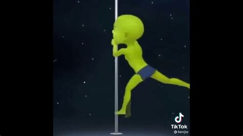 Shrek Pole Dancing