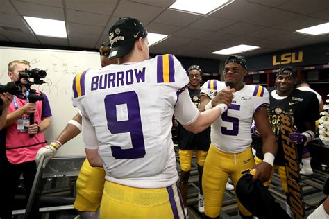 Joe Burrow, Lsu Tigers - Joe Burrow Smoking The Cigar - 2500x1667 ...