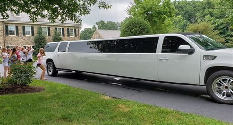 How Much Does it Cost to Rent a Limo | Limo Rentals in PA