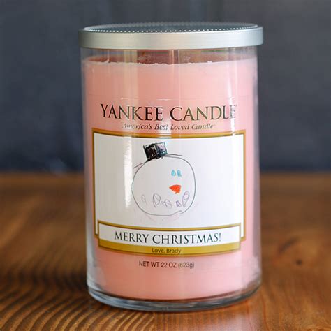 How to make a personalized Yankee Candle