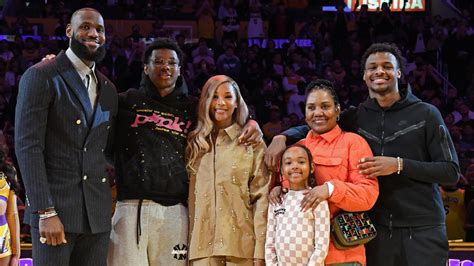 LeBron James family tree: Meet the NBA superstar's sons Bronny and Bryce, daughter Zhuri and ...