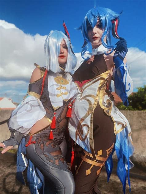 [self] cryo queens~ (cosplay by flandesu and niniitard) : r/Genshin_Impact