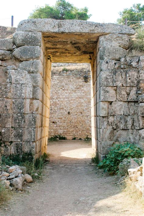 Photos of Cyclopean Walls in Mycenae - Page 1 | Greeka.com