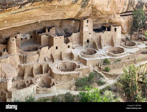 Cliff Palace, ancient Anasazi pueblo dwellings, Mesa Verde National Park, Cortez, Colorado, USA ...