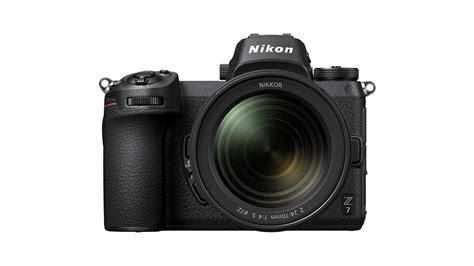 I'm A Big Fan of This Nikon Mirrorless Camera – And It's On Sale