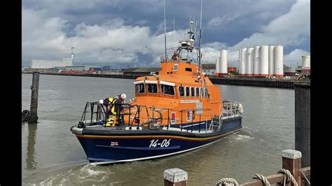 Three RNLI lifeboats and two helicopters in major search for an overdue swimmer | RNLI