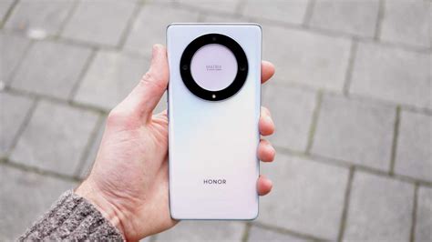 Honor Magic 5 Lite Review: Good Looking & Long Lasting - Tech Advisor