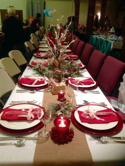 20+ Centerpieces For Christmas Banquet – The Urban Decor