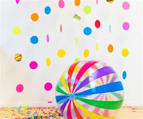 40 Colorful DIY Confetti Ideas to Throw The Perfect Party • Cool Crafts