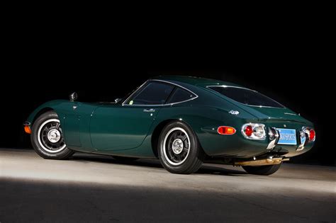 Toyota 2000 GT - Information and photos - MOMENTcar