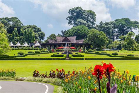 Kebun Raya Bogor di Bogor | Atourin