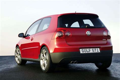 Volkswagen Golf GTI Mk5 Buyer's Guide & History - Garage Dreams