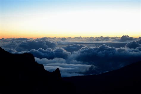 Haleakala Sunrise - simple yet chic.