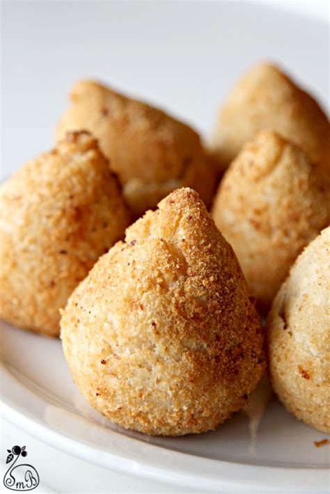 SMB - Canberra Food Blog: Coxinha Recipe