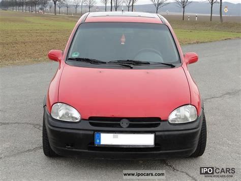 1994 Opel Corsa GSi 16V - Car Photo and Specs