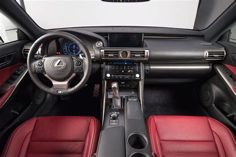 2014 Lexus IS Center Console