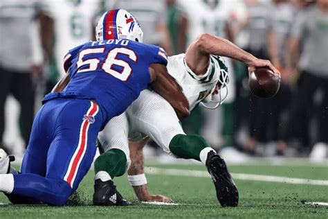 MetLife Stadium turf: What Jets, Bills had to say after Aaron Rodgers’ injury