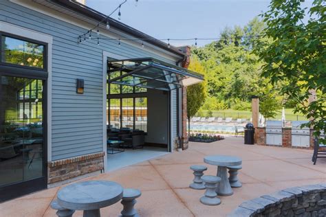 30+ Patio Clear Garage Doors – HomeDecorish