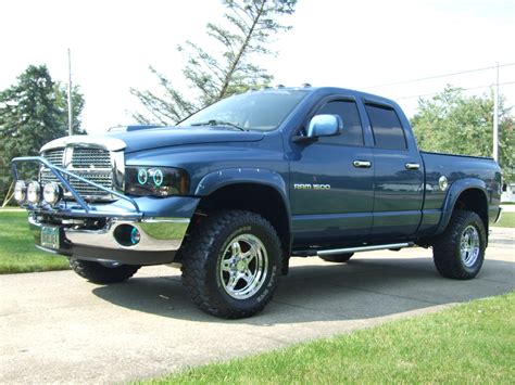 Dodge Ram 1500 2005 Hemi Engine Size