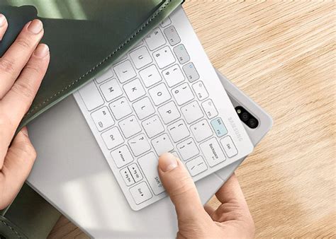 Samsung Keyboard Trio 500 - Geeky Gadgets