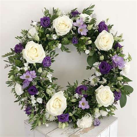 Funeral Wreath Tribute (colour & size options available) | Regency Flowers